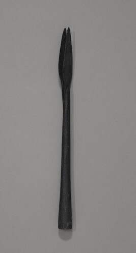 Double-Headed Spear