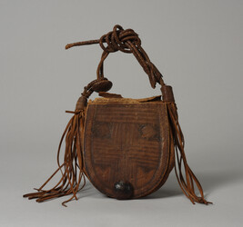 Bellows Pouch, leather, Morocan type design, Africa