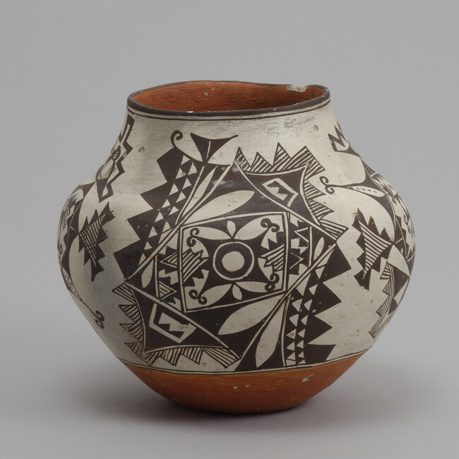 Olla (Water Jar)