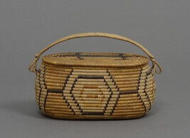 Trinket Basket and Cover depicting a Gila Monster