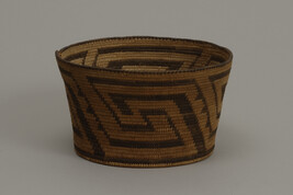 Deep bowl shape basket