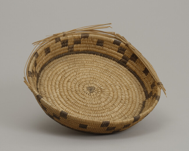 Basket (an unfinished tray?)