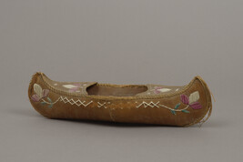 Birch Bark Canoe Model