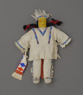 Doll representing a Sioux Man