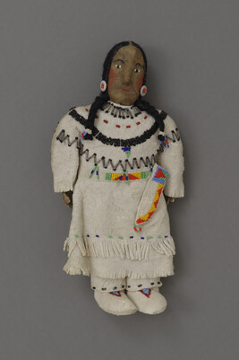 Doll representing an A'aninin Woman