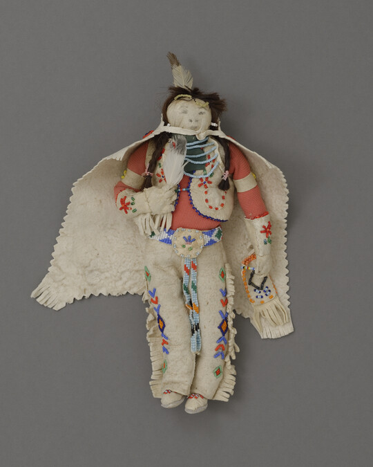 Doll representing an Apsaalooke Man in Ceremonial Attire