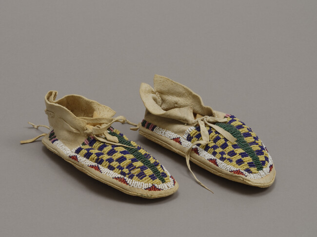 Child's Moccasins