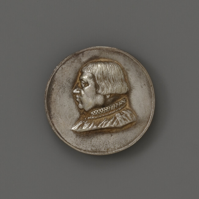 Martin Luther (obverse); Double Circle and monogram (reverse)