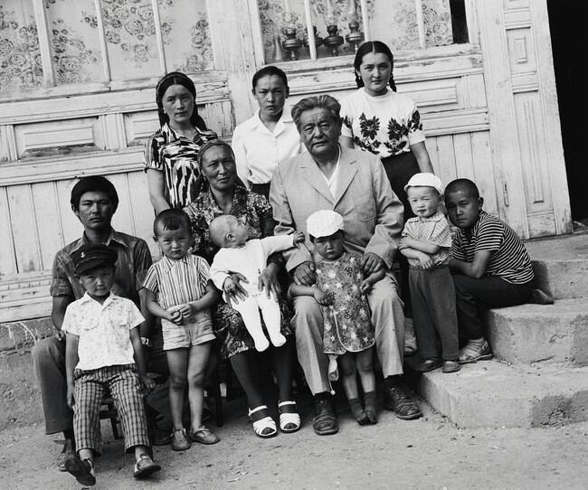Multi-Generational Family, Kirghizia