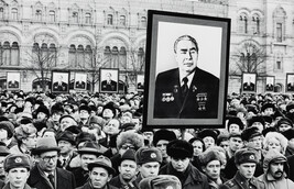 Mourners During Brezhnev's Funeral (center panel of panorama)