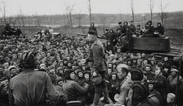 Soldiers gathered around commander's tank (right panel of panorama)