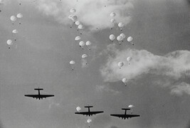 Paratrooper Display, Tushino Airbase