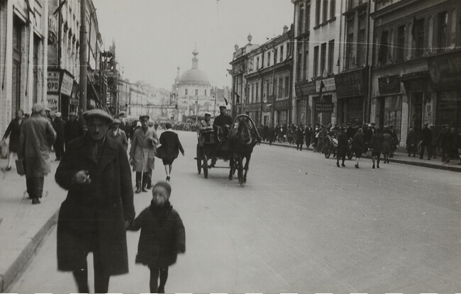Street scene with man and child and horse-drawn cart, Moscow