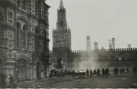 Red Square (Place Rouge) - Walls of Kremlin in Foregorund (Moscow)