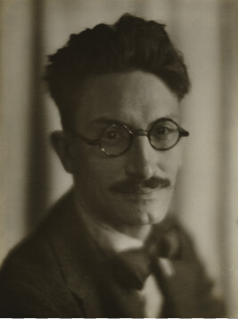 James Joyce (1882 - 1941)