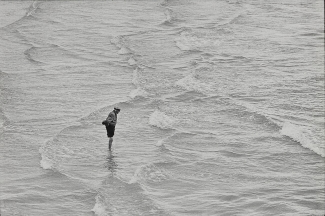 Waves/ Brighton, 1956; from the portfolio Photographs: Elliott Erwitt