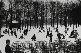 Enfants dans la première neige, Paris (Children in the first snow, Paris), number 2 of 15, from the...