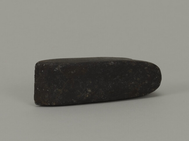 Chisel or wedge made of stone
