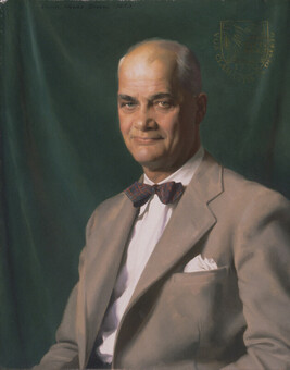 Lloyd K. Neidlinger (1901 - ), Class of 1923, Dean of the College, 1934-1952