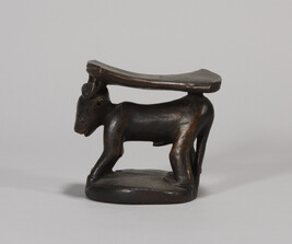 Buffalo Figure Headrest