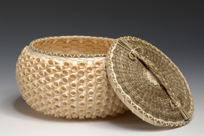 Alternate image #2 of Curly Sewing Basket