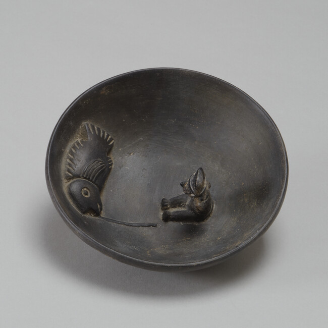 Alternate image #2 of Bowl with Fisherman and Fish (possibly a forgery)