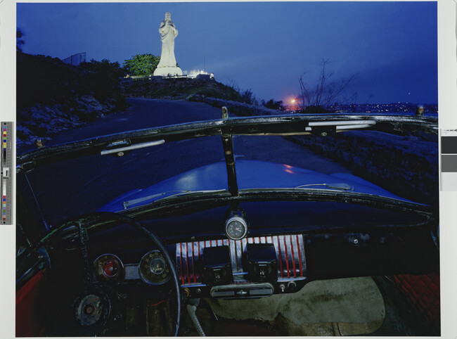 Alternate image #1 of El Cristo de Casablanca - looking west from Richardo Moya Silveir's 1951 Chevrolet