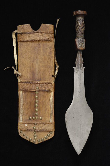 Knife / Dagger and Sheath