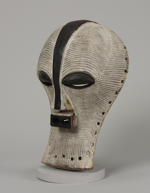 Alternate image #2 of Reproduction Cast Mask