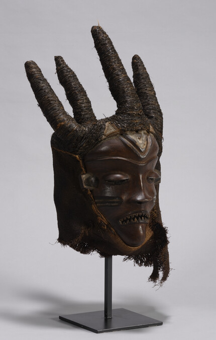 Alternate image #2 of Mbuya Initiation Mask