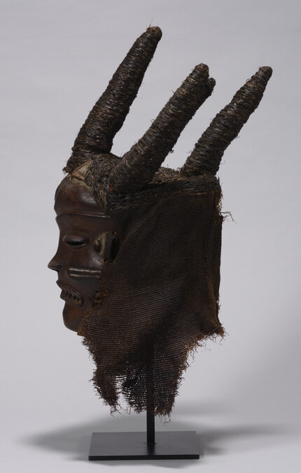 Alternate image #1 of Mbuya Initiation Mask