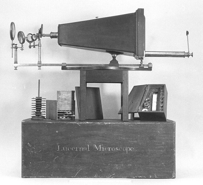 Lucernal Microscope
