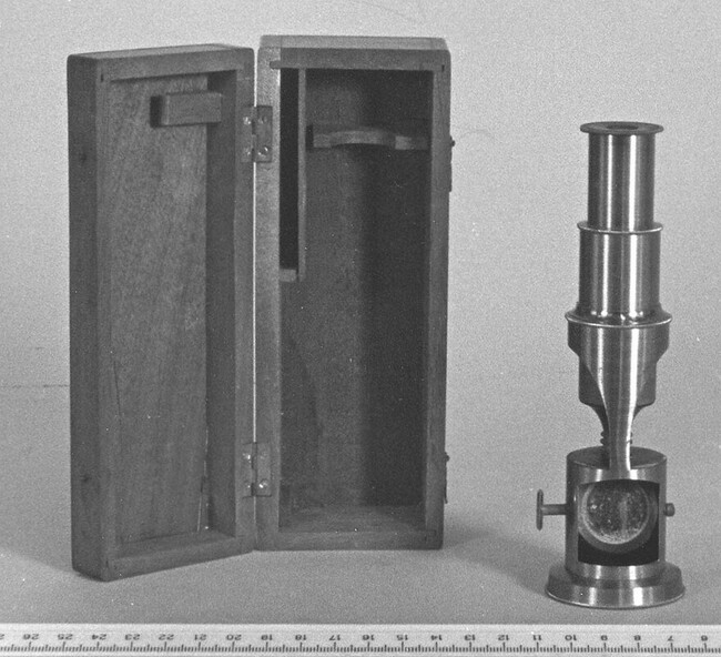 Pocket Microscope; Drum Microscope