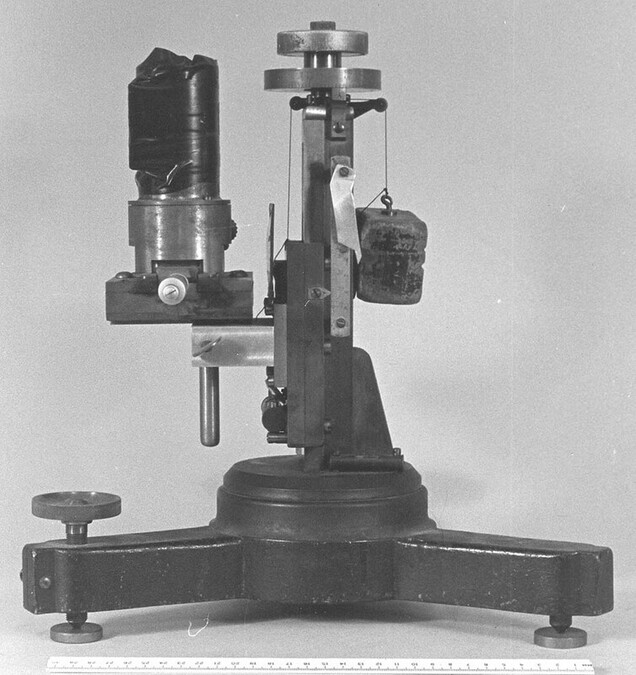 Low Power Microscope with Attachments