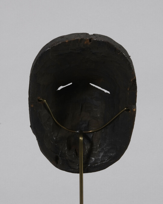 Alternate image #3 of Mask