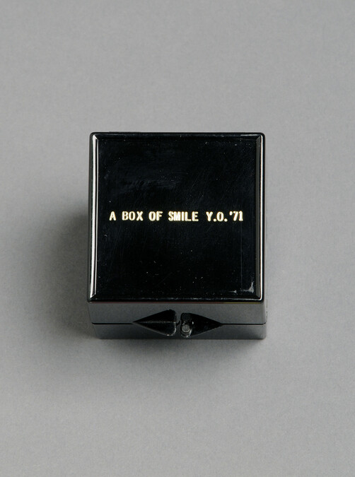 Alternate image #1 of A Box of Smile