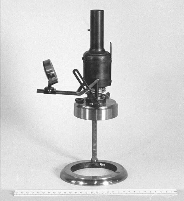 Beck Microscope Lamp