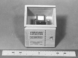 Vibrating Capacitor