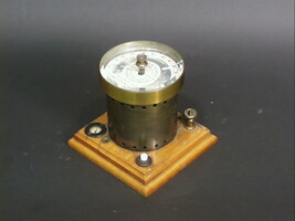 Ayrton & Perry's Direct Reading Spring Voltmeter