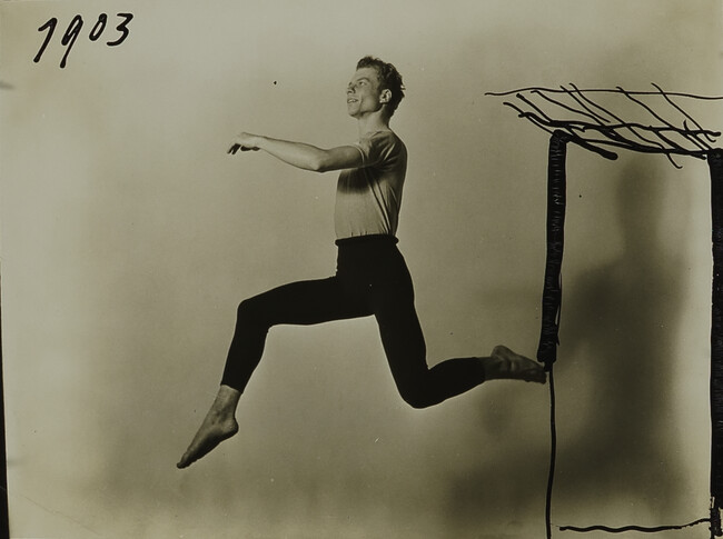 Merce Cunningham (Leap 7903)