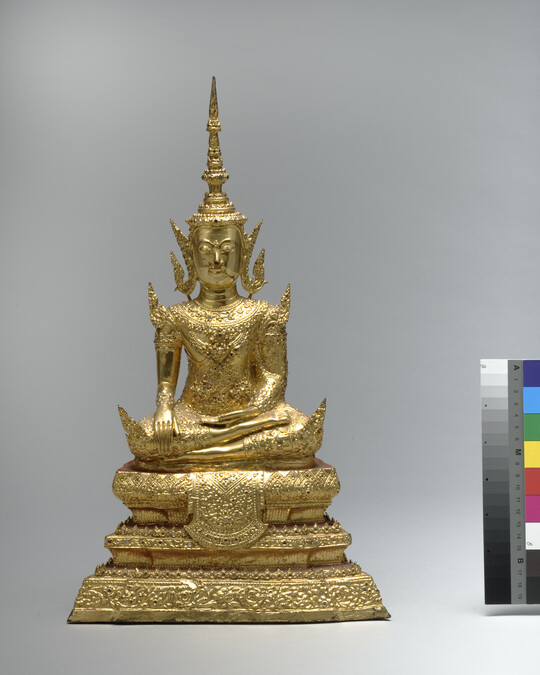Alternate image #1 of Figure of Buddha