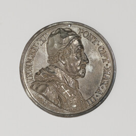Pope Innocent XII (obverse); Pelican Piercing its Breast (reverse)
