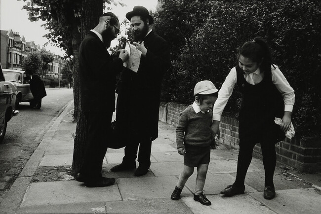 Jewish Family on Sidewalk, London England