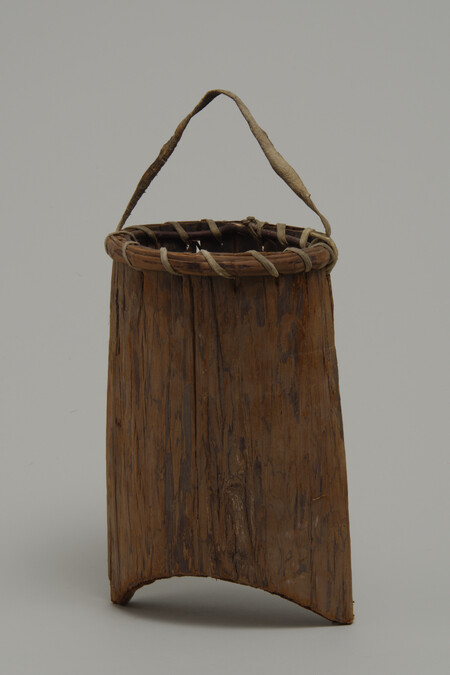 Cedar Bark Bucket