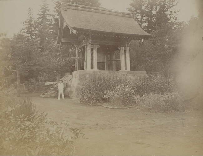 Taiyū-in Reibyō mizuya (water basin). Nikkō, Tochigi Prefecture, Japan, from a Travel Photograph Album (Views of Hawaii and Japan)