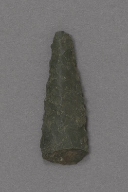 Chipped Stone Dark Green End Fragment