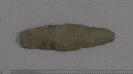 Chipped Stone Gray Green Long Narrow Blade-Parallel Chipping