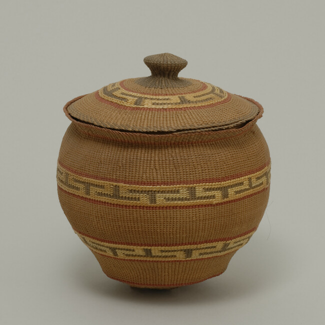 Basket with a Lid,  War Club design