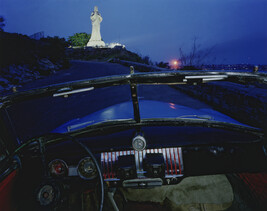 El Cristo de Casablanca - looking west from Richardo Moya Silveir's 1951 Chevrolet